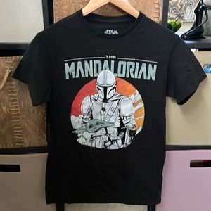 Star Wars Mandalorian Tee - Size Adult Sm